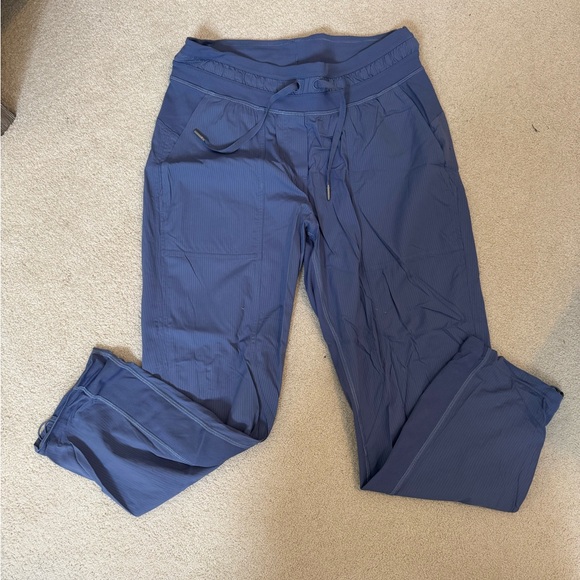 lululemon athletica Pants - Blue lululemon cropped studio Pants
